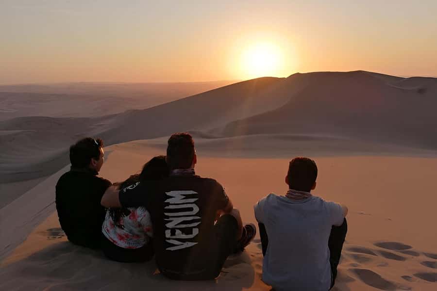 From Lima: Sunset in Huacachina Oasis & vinneyard with lunch - Leaving Lima between 7:30 and 8:00 am