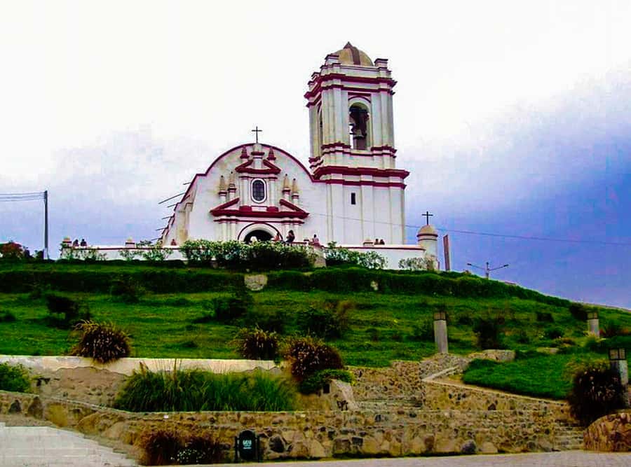 From Trujillo: Complete full day tour with museums - Huacas of the Sun and Moon: the Moche ceremonial center