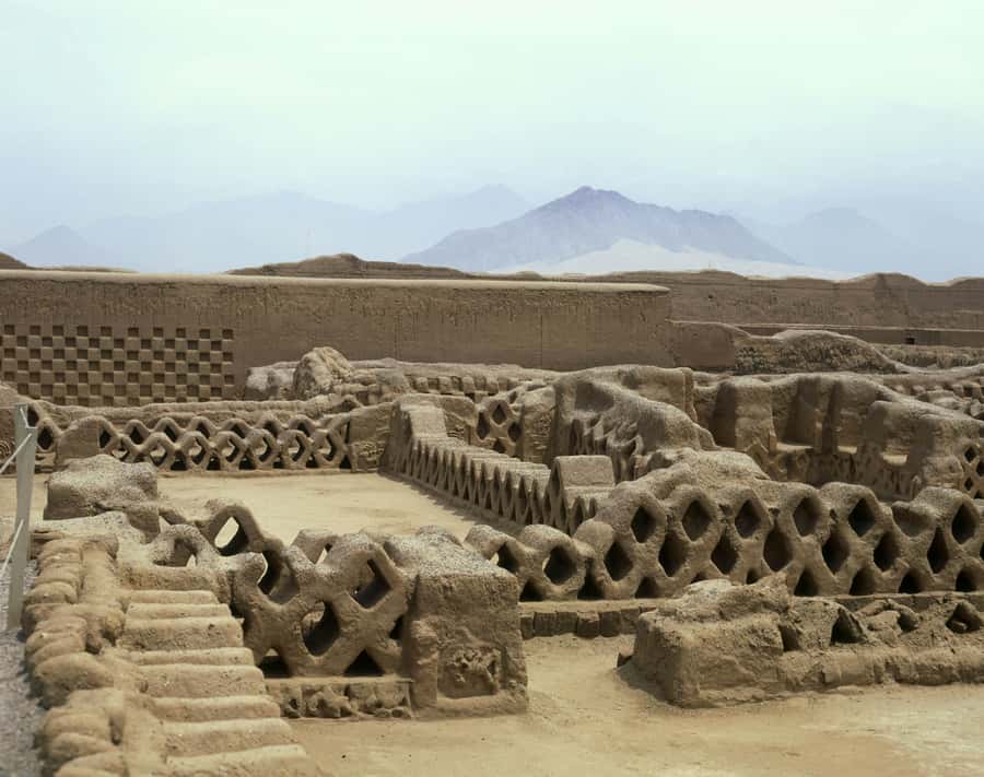 From Trujillo: Temple of the Moon and Sun and Chan Chan - Huaca de la Luna and the image of Aia Paec