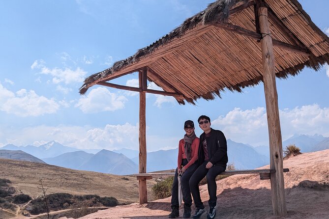 From Urubamba & Ollantaytambo: Sacred Valley Day tour with Lunch - Lunch near Maras: a needed pause in the middle