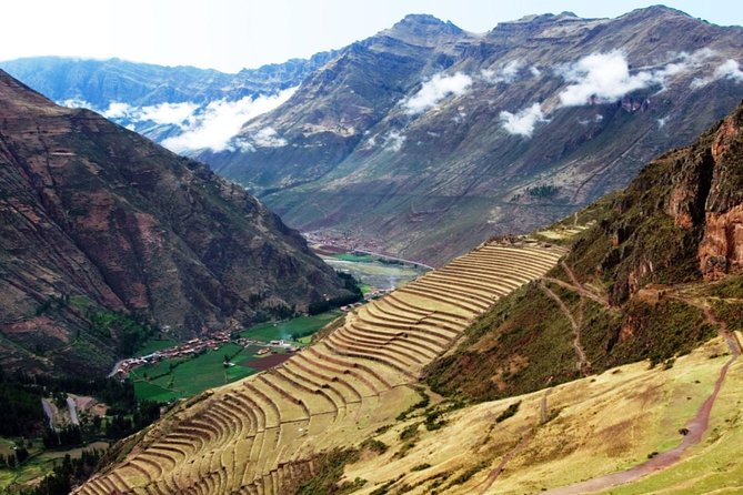 Full day excursion in the Sacred Valley, Pisac, Ollantaytambo from Cusco City - Moray: Farming experiments in giant terraces