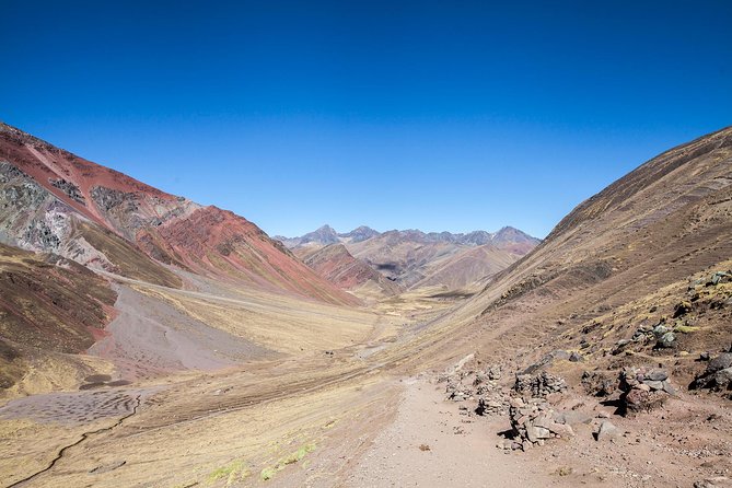 Full-Day Hike to The Rainbow Mountain, Vinicunca - Breakfast in Cusipata before the climb