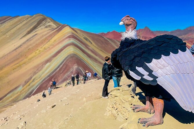 Full Day Hiking Tour in Rainbow Mountain Vinicunca Cusco - Descending to Phullawasipata