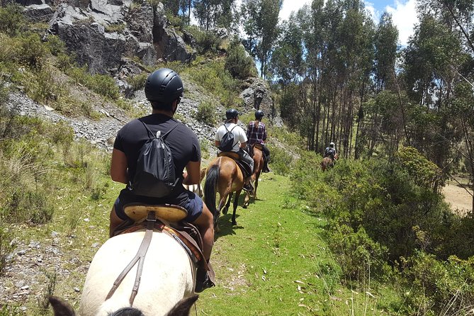 Full-Day Horseback Riding to the Viewpoint of the Lagoons from Cusco - 9:00 a.m. pickup and the short ride to the ranch