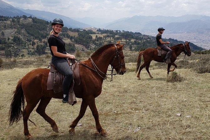 Full-Day Horseback Riding to the Viewpoint of the Lagoons from Cusco - 12:20 p.m. at the viewpoint of the lagoons