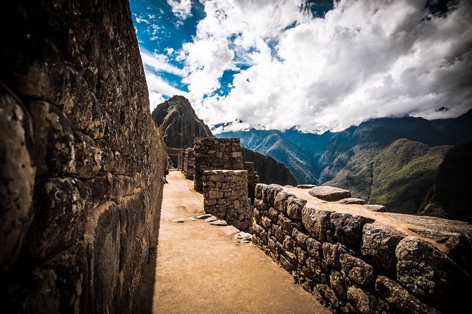 Full-Day Machu Picchu Tour From Cusco - Two and a half hours inside Machu Picchu