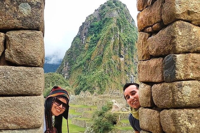 Full Day Private Tour in Machu Picchu - The train ride to Aguas Calientes