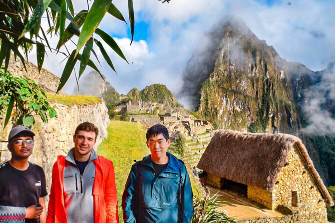 Full-Day Private Tour in Machupicchu with Expedition Train - The two-stage return to Cusco