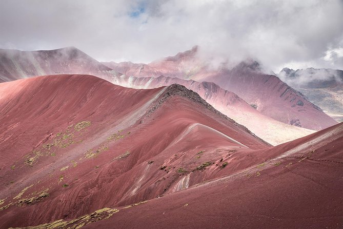 Full-Day Rainbow Mountain & Red Valley Small-Group Trek from Cusco - How Guides and Small Groups Affect the Day