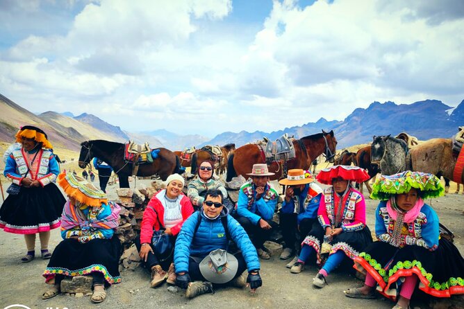 Full Day Rainbow Mountain Tour - Cusipata brings breakfast and highland views