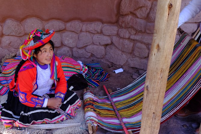 Full Day - Sacred Valley & Ccaccaccollo (Weaving experience) - Ollantaytambo and its old Inca street plan