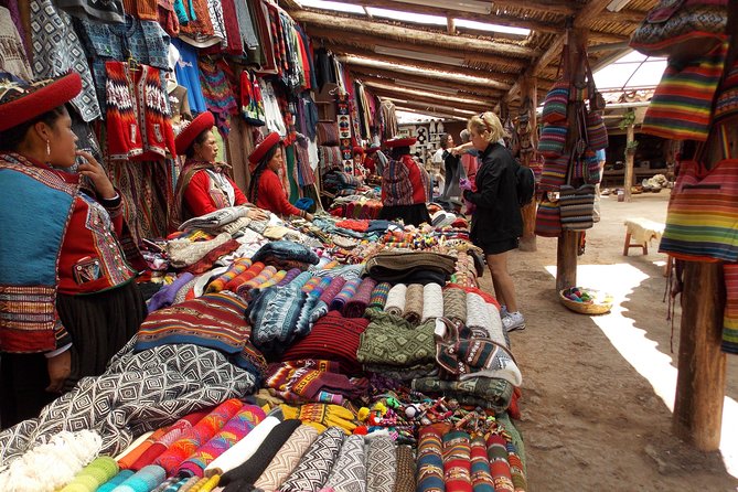 Full Day - Sacred Valley & Ccaccaccollo (Weaving experience) - Pisac market and citadel in one two-hour visit
