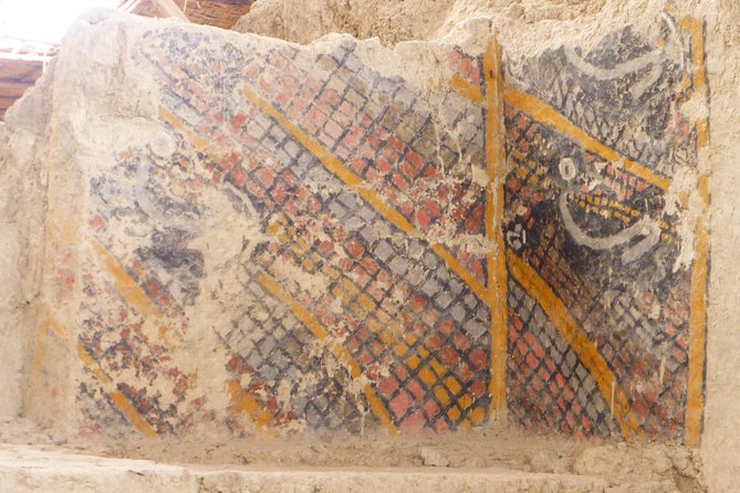 Full day Tombs of Sipán, Ventarrón and Pto. Eten - Monsefú market: useful souvenirs and local color