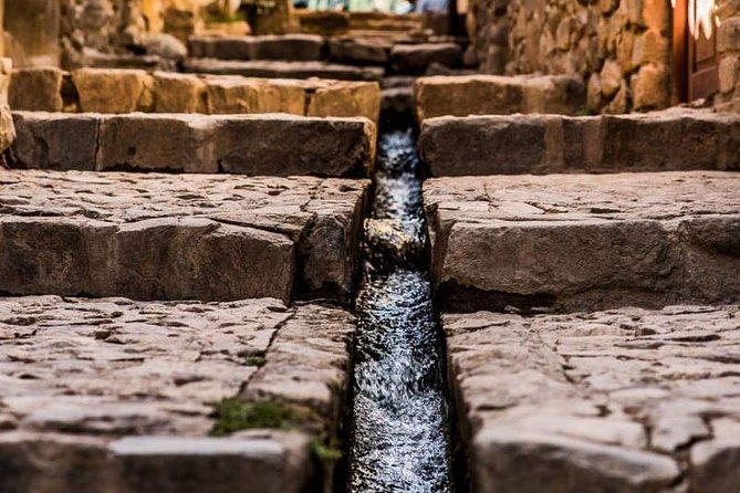 Full-Day Tour in the Sacred Valley with Lunch - Guide quality and language choice