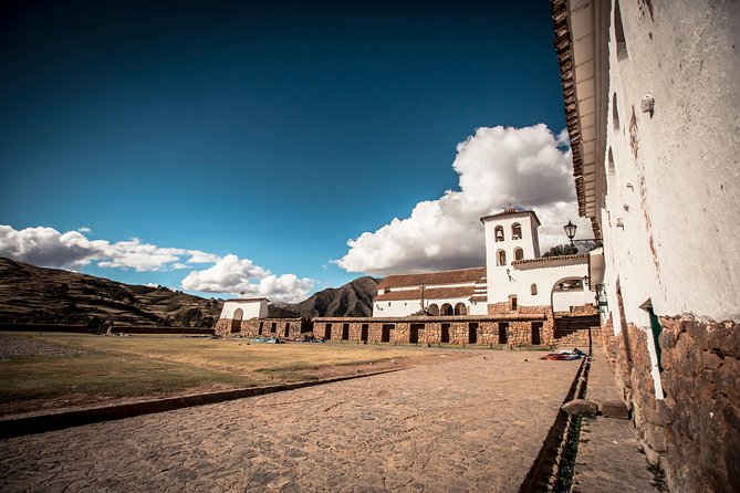 Full-Day Tour to Sacred Valley: Ollantaytambo, Chinchero, Yucay Museum and Lunch - Yucay and the work behind Andean crafts