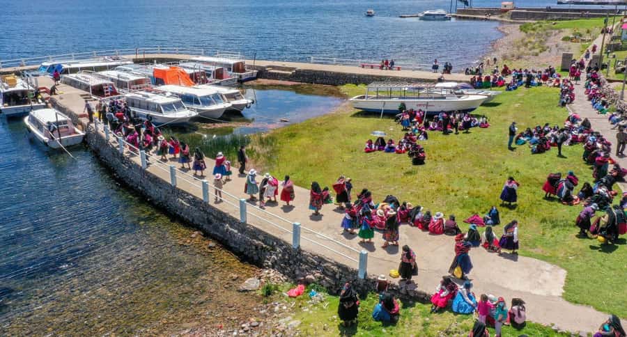 Full Day Tour to Titicaca Lake in Puno: Uros and Amantani - The main weaknesses to weigh