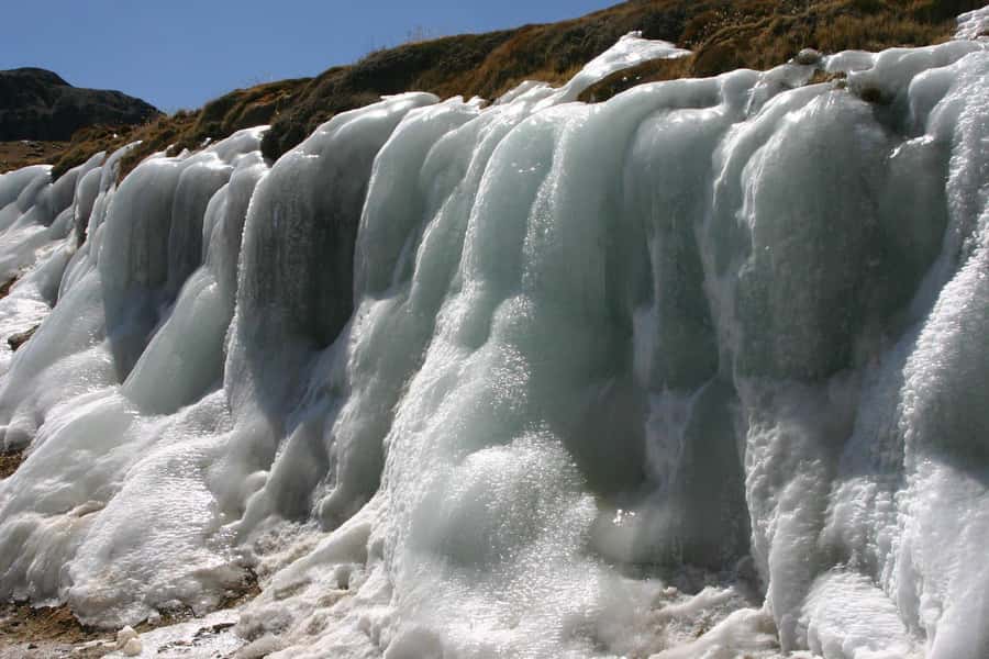 FULL-DAY TOURS TO THE COLCA CANYON WITH BREAKFAST - A 3:00 a.m. pickup and the road to Chivay