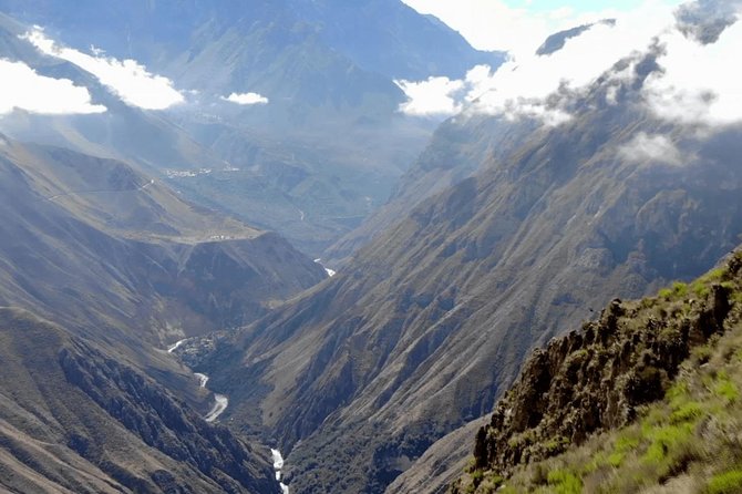 Fullday Colca Canyon with lunch from Arequipa - Chivay lunch and a short town walk