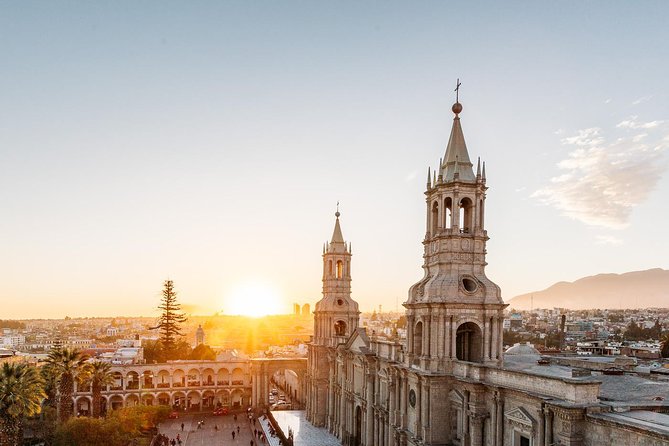 Golden hour, legends of Arequipa and Peruvian Coffee - Why this walk gives you a different first look at Arequipa