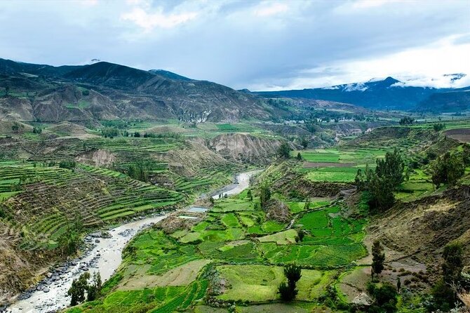 Guided Tour to Colca Canyon with Transportation and Breakfast - Chacapi hot springs bring a welcome pause