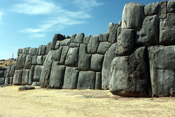 Half-Day City Tour Cusco with Inca museum - Qorikancha, where Inca and colonial Cusco meet