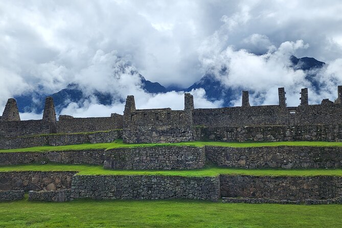 Half Day Private Tour Machu Picchu Cusco Peru - Entering the Historic Sanctuary of Machu Picchu