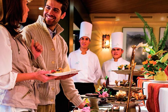 Hiram Bingham Round Trip Luxury Train to Machu Picchu - The four-course dinner and ride back