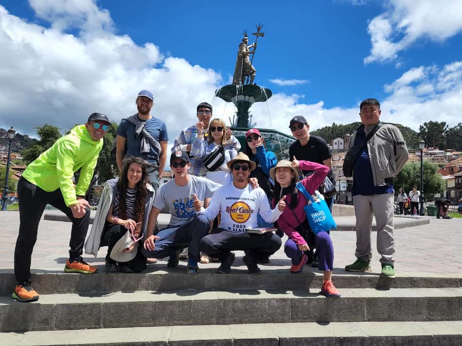 Historic/music Cusco FreeWalkingTour "free drink" Group Tour - Key points at a glance
