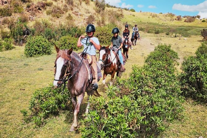 Horseback riding around Sacsayhuaman, Cusco - Key points at a glance