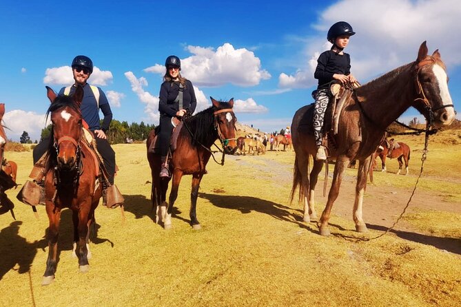 Horseback riding around Sacsayhuaman, Cusco - Pickup, transport, and the small-group setup