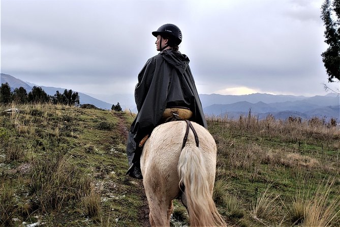 Horseback Tour in cusco to Temple of the Moon & Hidden temples - Walking the high ground around Cusco