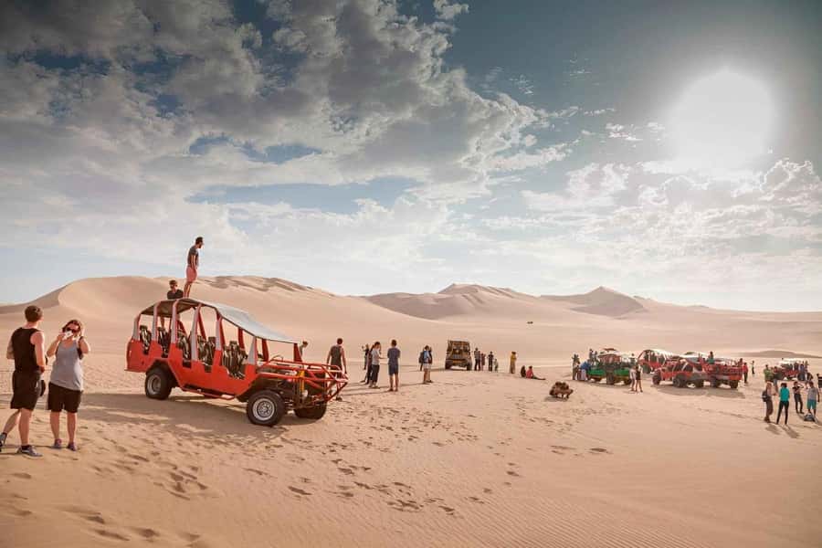 Huacachina: Buggy en las Dunas al Atardecer y Sandboarding - Pickup from Ica or Huacachina