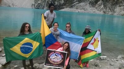 3-hour Trek to Laguna 69 with Optional Lunch