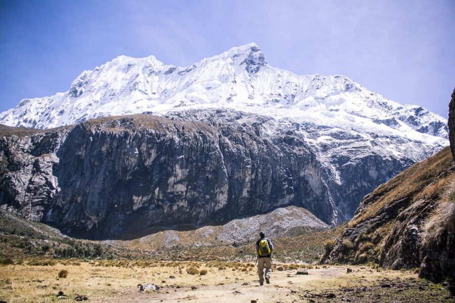 Huaraz: 3-hour Trek to Laguna 69 with Optional Lunch - Llanganuco Valley and the two blue lakes