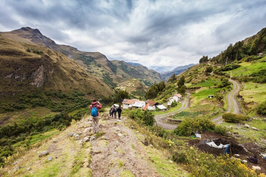 Huaraz: Pastoruri Glacier Day Trip - Guide support and organization