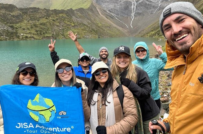 Humantay Lagoon Tour - The return walk and lunch stop