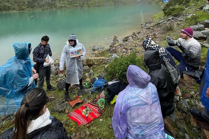 Humantay Lagoon Tour - The guide makes a practical difference