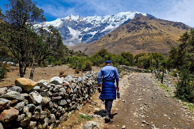 Humantay Lake Full-day Tour from Cusco with Lunch - The Soraypampa trail and the altitude challenge