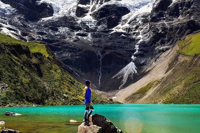 Humantay Lake Tour from cusco: 7 am Departure with Lunch - The turquoise water at the top