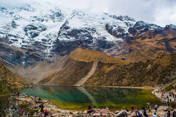 Humantay Lake Tour: Private Full-Day Tour From Cusco - Mollepata gives you breakfast before the hard part
