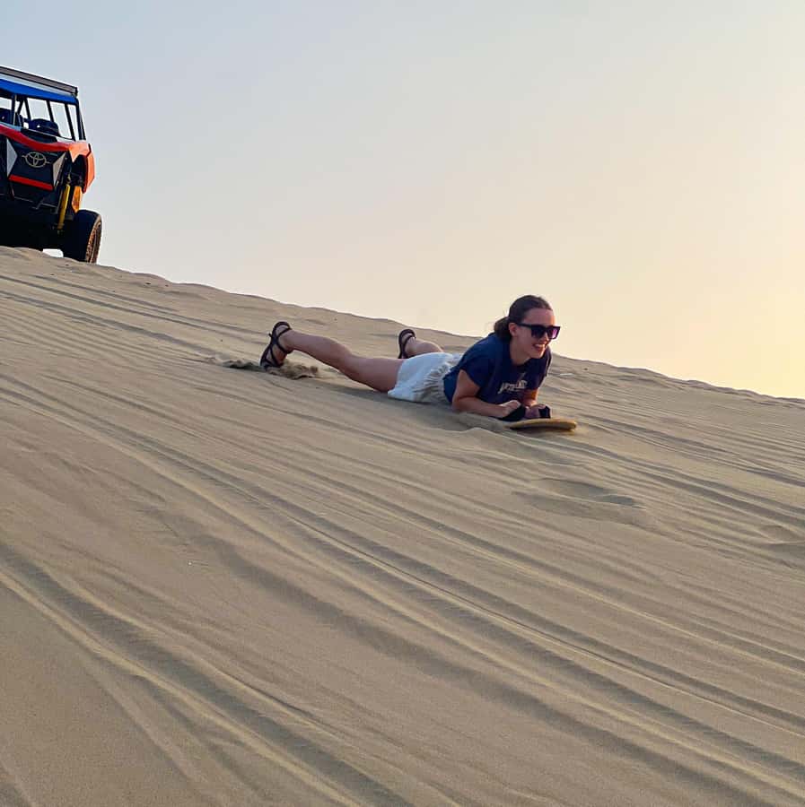 Ica/Huacachina: Crazy buggy in the dunes at sunset + sand sled - Who should book this adventure