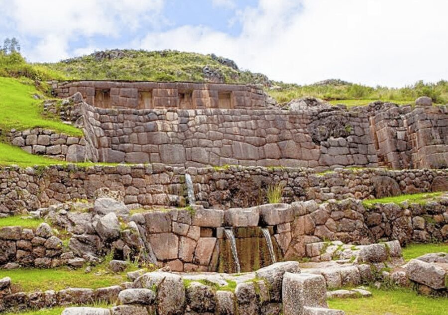 In Cusco: Saqsaywaman, Qenqo, Pukapukara, Tambomachay. - Qenqo offers a smaller, more mysterious stop