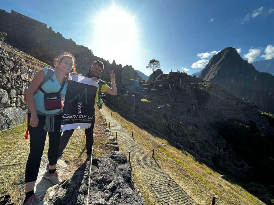 Inca Jungle Trail to Machu Picchu in 4 Days - Day 4: Three guided hours at Machu Picchu
