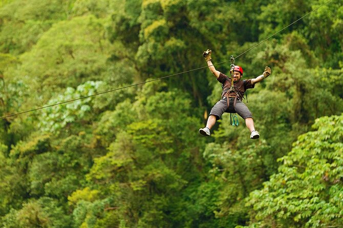 Inca Jungle Trek to Machu Picchu 4 Days: (Biking-Rafting-Zipline) - Guides, group size, and how the trip feels