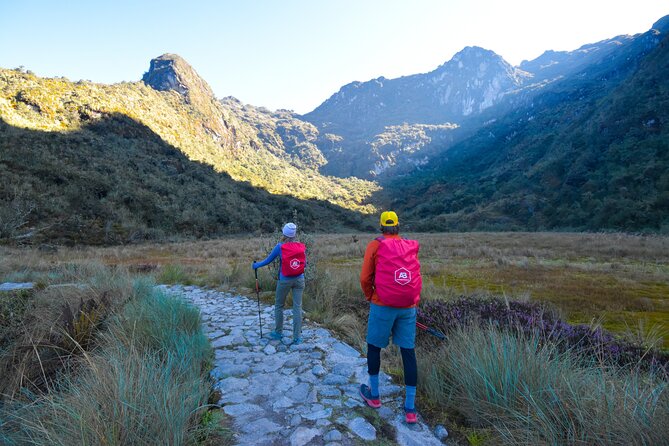 Inca Trail 4-Day 3-Night Trek to Machu Picchu with Expert Guides - Day Three: Phuyupatamarka, Intipata, and Wiñaywayna