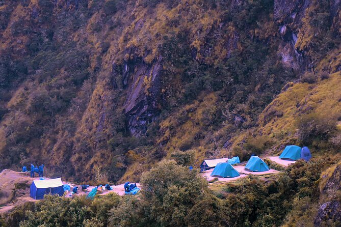 Inca Trail hike 4 days to Machu Picchu with panoramic Train - Food, tents, and the porter team