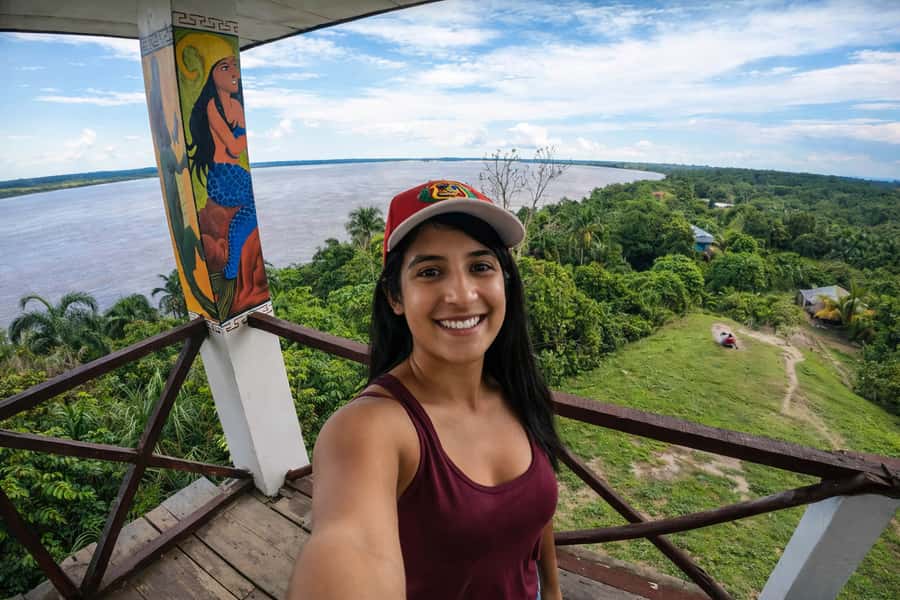 Iquitos: 6-Hour Wonderful Wildlife Guided Tour - Giant Victoria amazonica leaves and the Amazon viewpoint