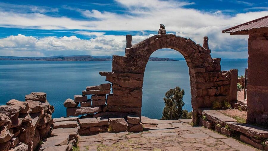 Lake Titicaca 2-Day Tour to Uros, Amantani and Taquile - Who will enjoy this Lake Titicaca trip?