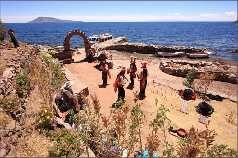 Lake Titicaca 2-Day Tour to Uros, Amantani and Taquile - Amantani and the local family welcome