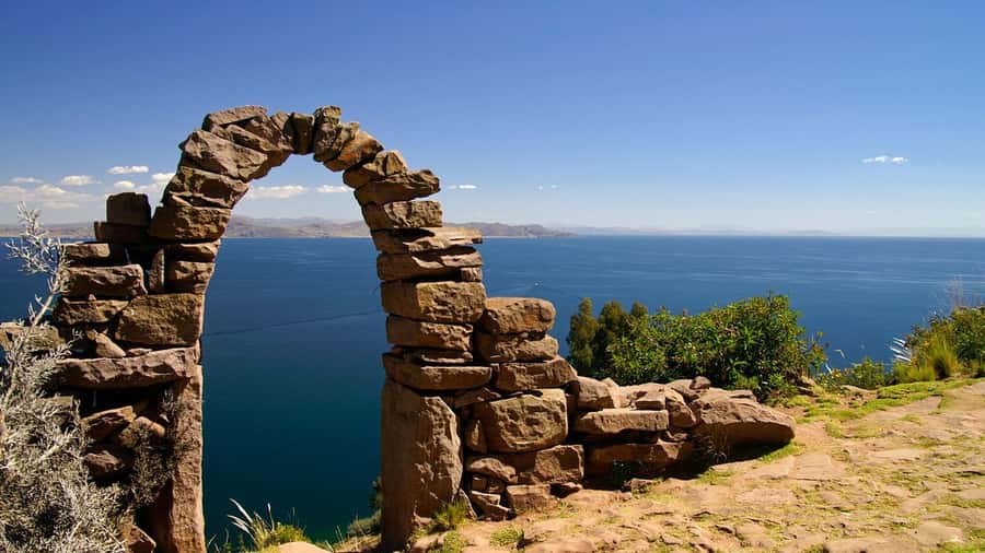 Lake Titicaca, Uros and Taquile Full-Day Tour - Why this Lake Titicaca day trip is worth your time
